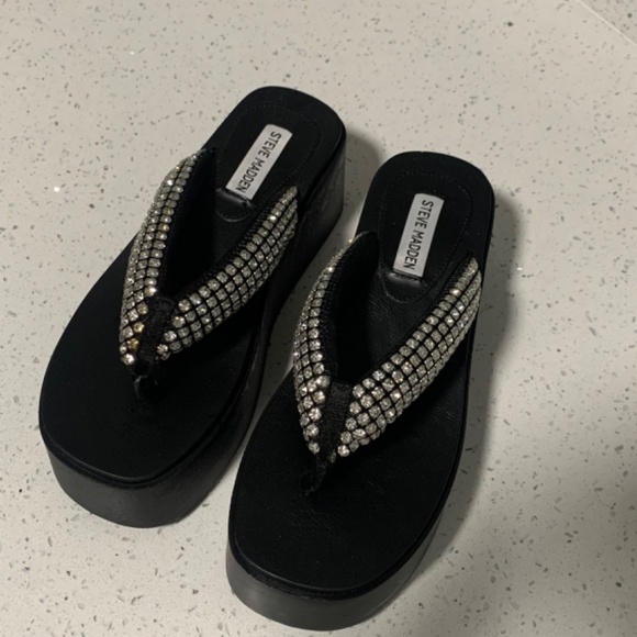 Rhinestone platform sandals - Picture 2 of 6